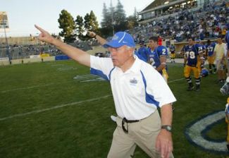 Dick Tomey Action 2008 a.jpg Dick Tomey Action 2008 a.jpg